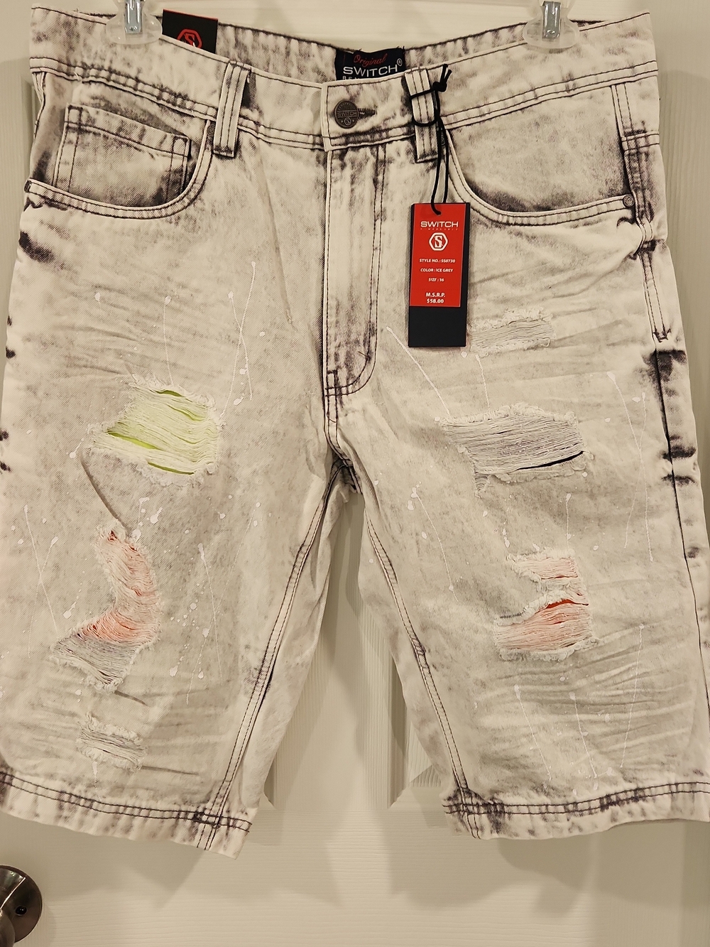 NWT Switch Remarkable Denim Men Shorts 36 Gray Acid Wash Distressed Paint Spatte
